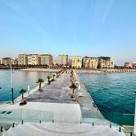 Apartment, Qerret *